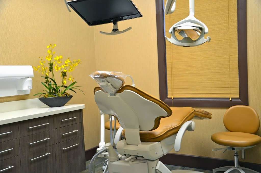 Tammy Roz, DDS | 14 Franklin Pl, Woodmere, NY 11598, USA | Phone: (516) 295-1900