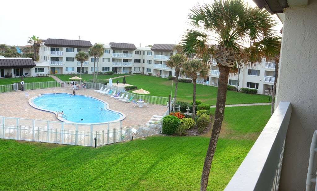 Chateau By the Sea | 3663 S Atlantic Ave, New Smyrna Beach, FL 32169, USA | Phone: (800) 448-1034