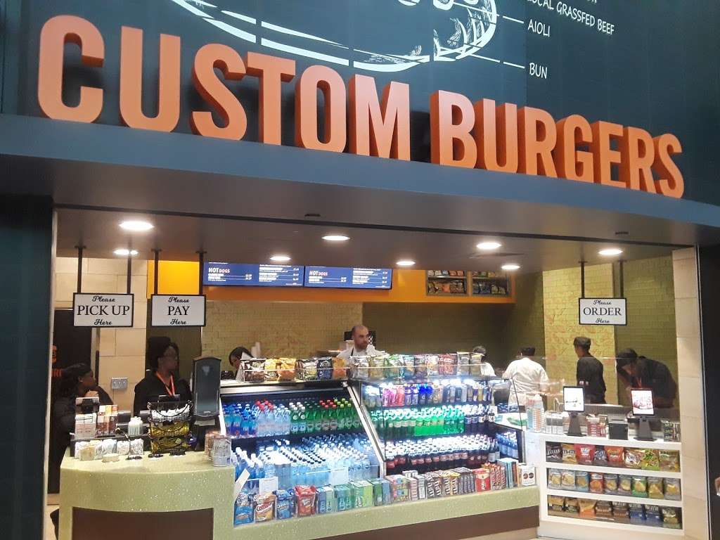 Custom Burgers | George Bush Intercontinental Airport, Terminal E International Departures (Upper Level), Houston, TX 77032