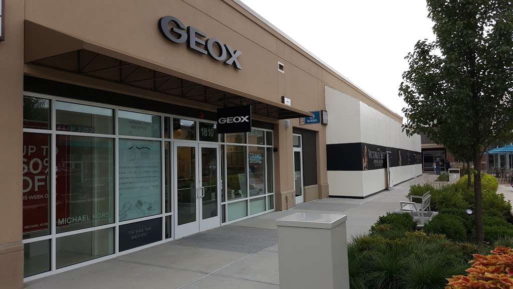 Geox | 1650 Premium Outlet Blvd, Aurora, IL 60502 | Phone: (630) 585-8980