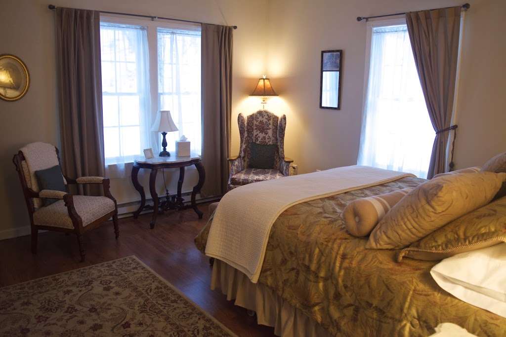 Pawling House Bed & Breakfast | 105 W Main St, Pawling, NY 12564, USA | Phone: (845) 855-3851