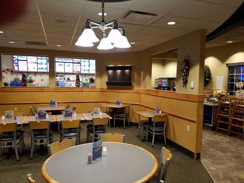 Culvers | 400 E Summit Ave, Wales, WI 53183, USA | Phone: (262) 968-1830