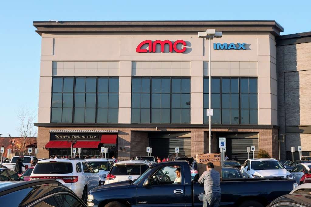 AMC DINE-IN Staten Island 11 | 2655 Richmond Ave, Staten Island, NY 10314, USA | Phone: (718) 285-7529