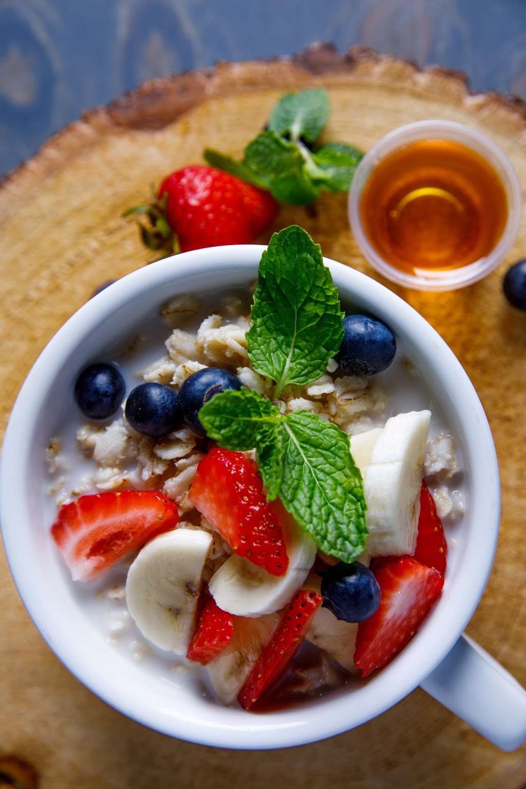 MatchPoint Cafe | 2781 Shell Rd 2nd floor, Brooklyn, NY 11223, USA | Phone: (718) 743-2095
