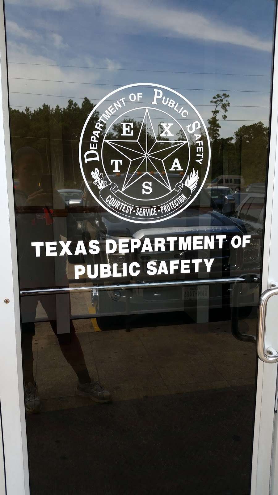 Texas Department of Public Safety | 7710 Will Clayton Pkwy, Humble, TX 77338 | Phone: (281) 446-3391