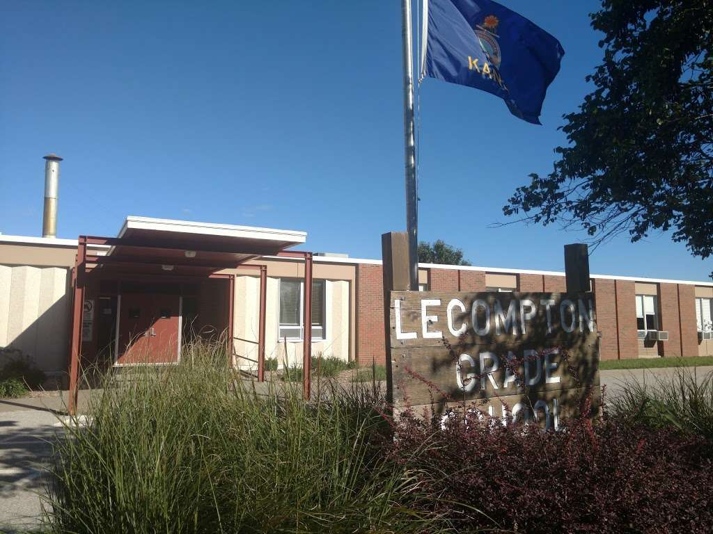 Lecompton Elementary School | 626 Whitfield St, Lecompton, KS 66050, USA | Phone: (785) 887-6343