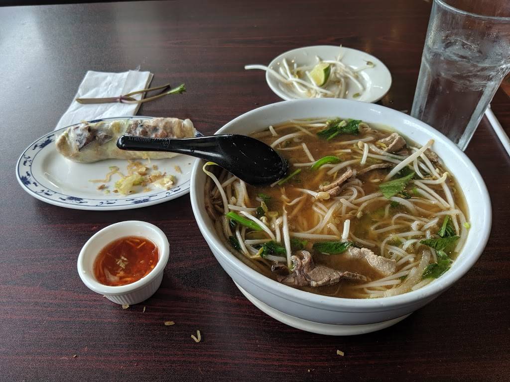 Pho Ngoc Hung | 3508 Courtland Dr, Falls Church, VA 22041, USA | Phone: (703) 347-7575