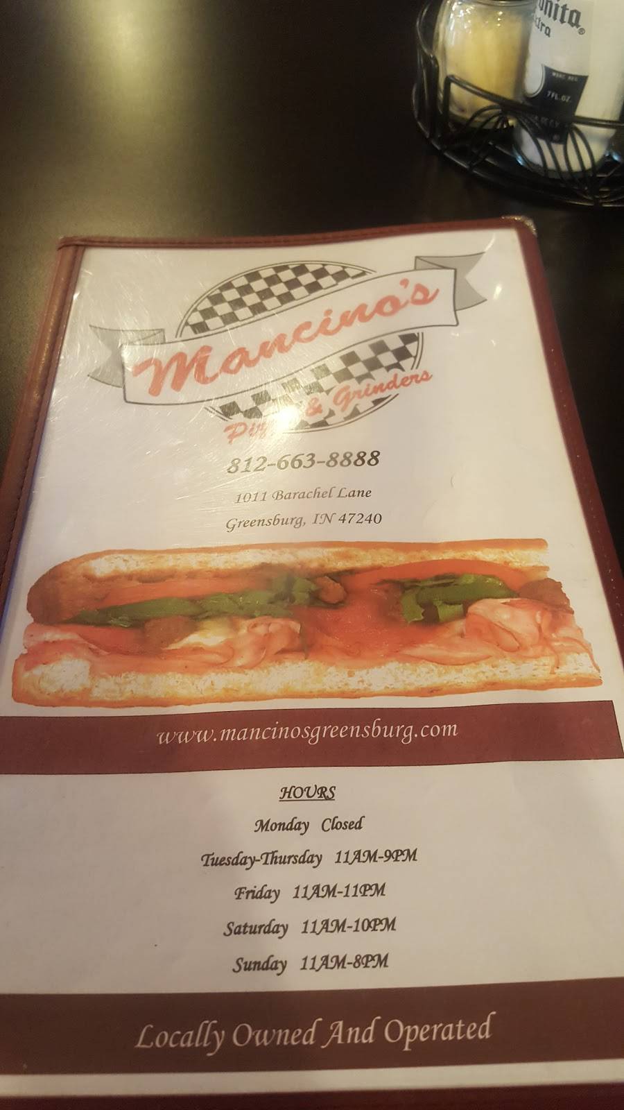 Mancinos Pizza & Grinders | 1011 E Barachel Ln, Greensburg, IN 47240, USA | Phone: (812) 663-8888