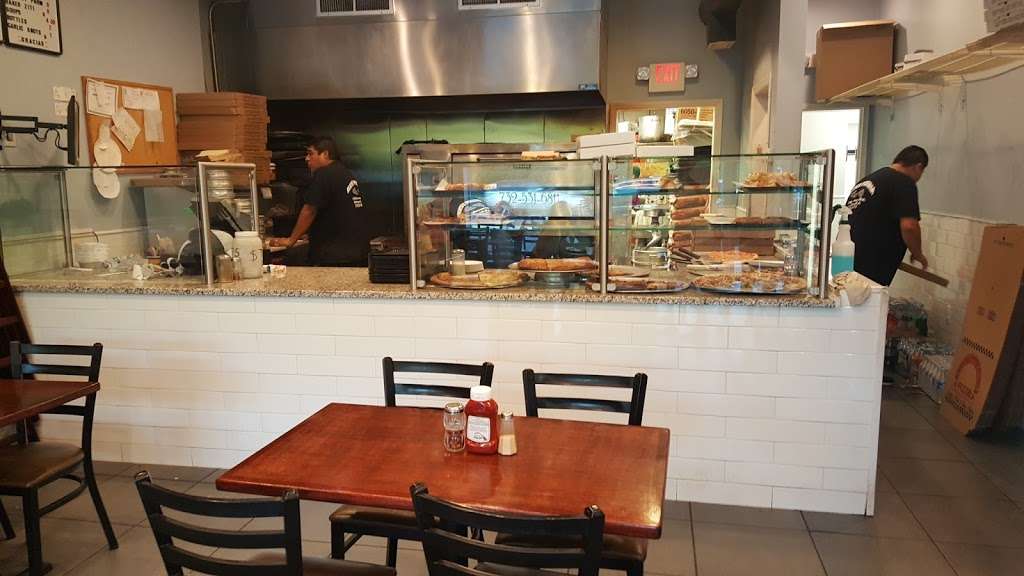 Slices | 250 Norwood Ave, Oakhurst, NJ 07755, USA | Phone: (732) 531-6811
