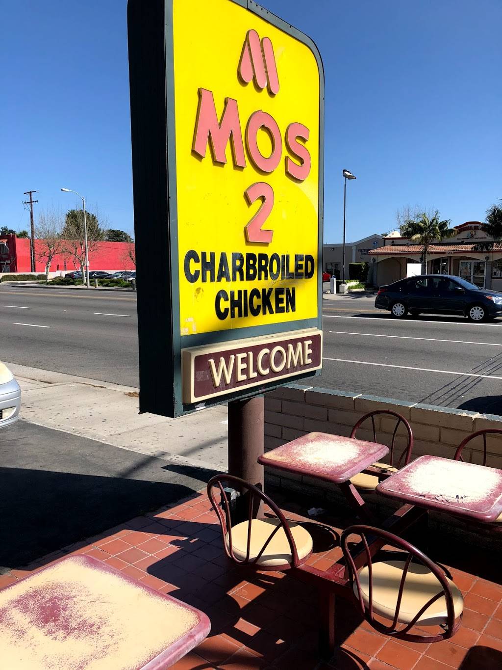 Mos 2 | 1933 W 17th St, Santa Ana, CA 92706, USA | Phone: (714) 541-5997