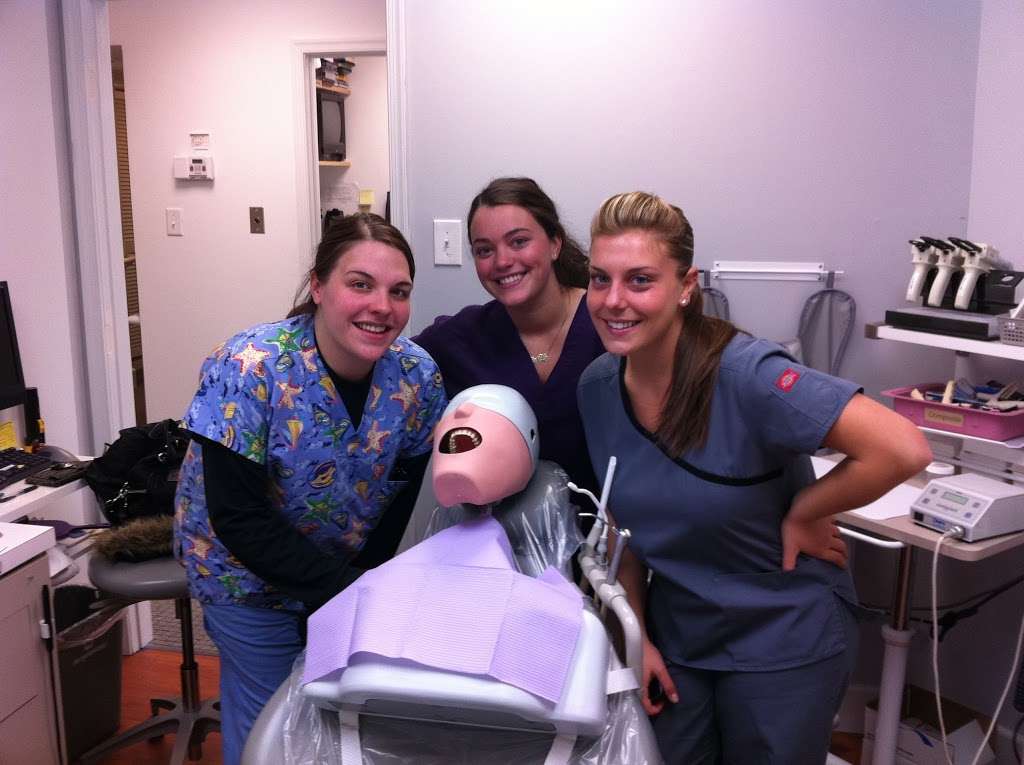 SmileSystems School of Dental Assisting | 461 S Main St, Hatfield, PA 19440 | Phone: (215) 379-0900