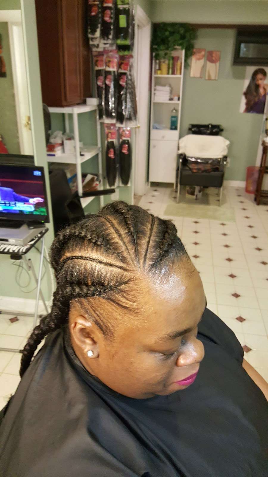 Nathalies Hair Braiding | 1093 Smartts Ln NE, Leesburg, VA 20176, USA | Phone: (703) 851-0452