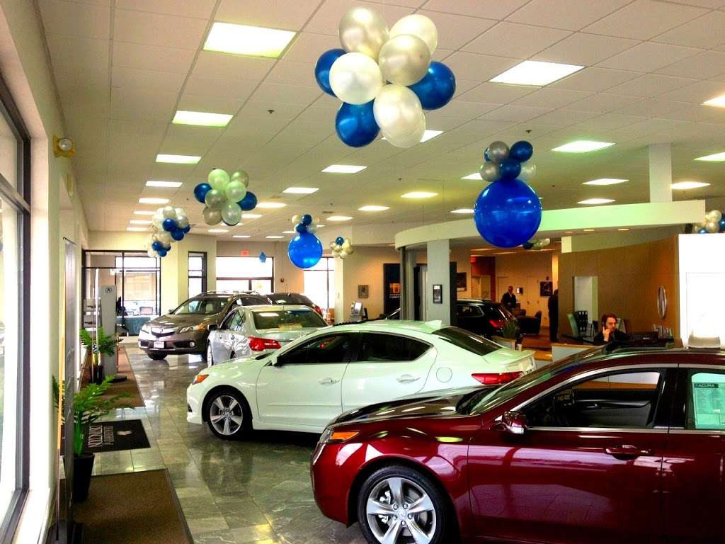 Ed Napleton Acura | 745 W Lake St, Elmhurst, IL 60126, USA | Phone: (630) 559-0426