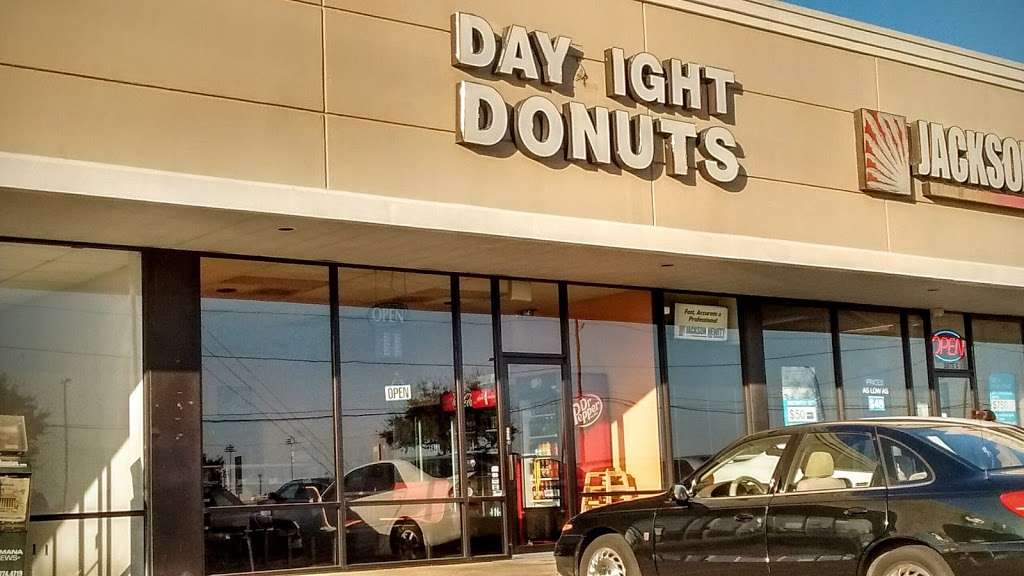Daylight Donuts | 5160 Franz Rd # E, Katy, TX 77493, USA | Phone: (281) 391-5737