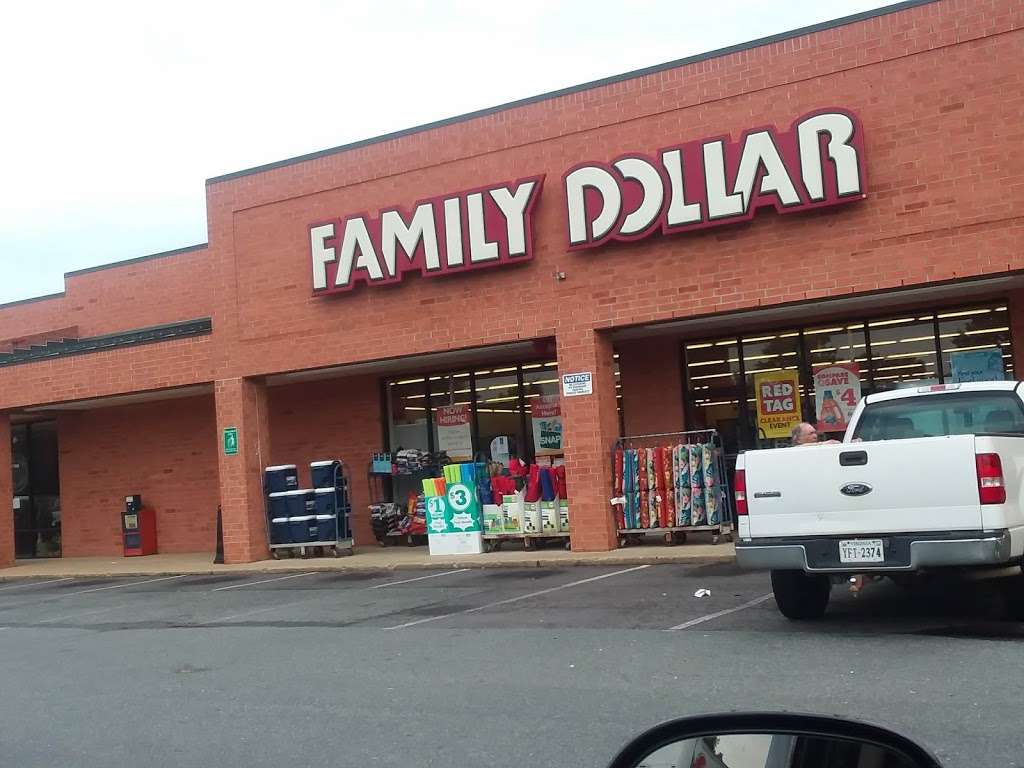 Family Dollar | 408g W Gordon Ave, Gordonsville, VA 22942, USA | Phone: (540) 832-7881