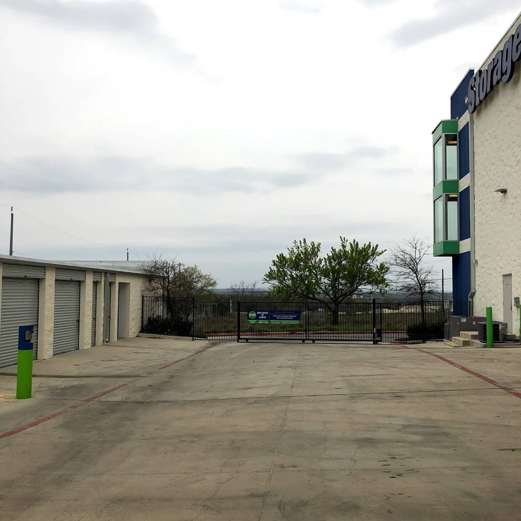 CubeSmart Self Storage | 21586 IH 35 N, Schertz, TX 78154, USA | Phone: (210) 656-1103