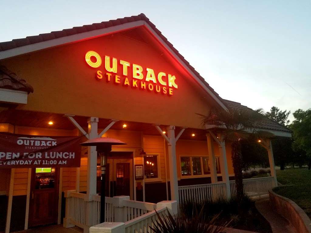 Outback Steakhouse | 4619 Redwood Dr, Rohnert Park, CA 94928, USA | Phone: (707) 584-7161