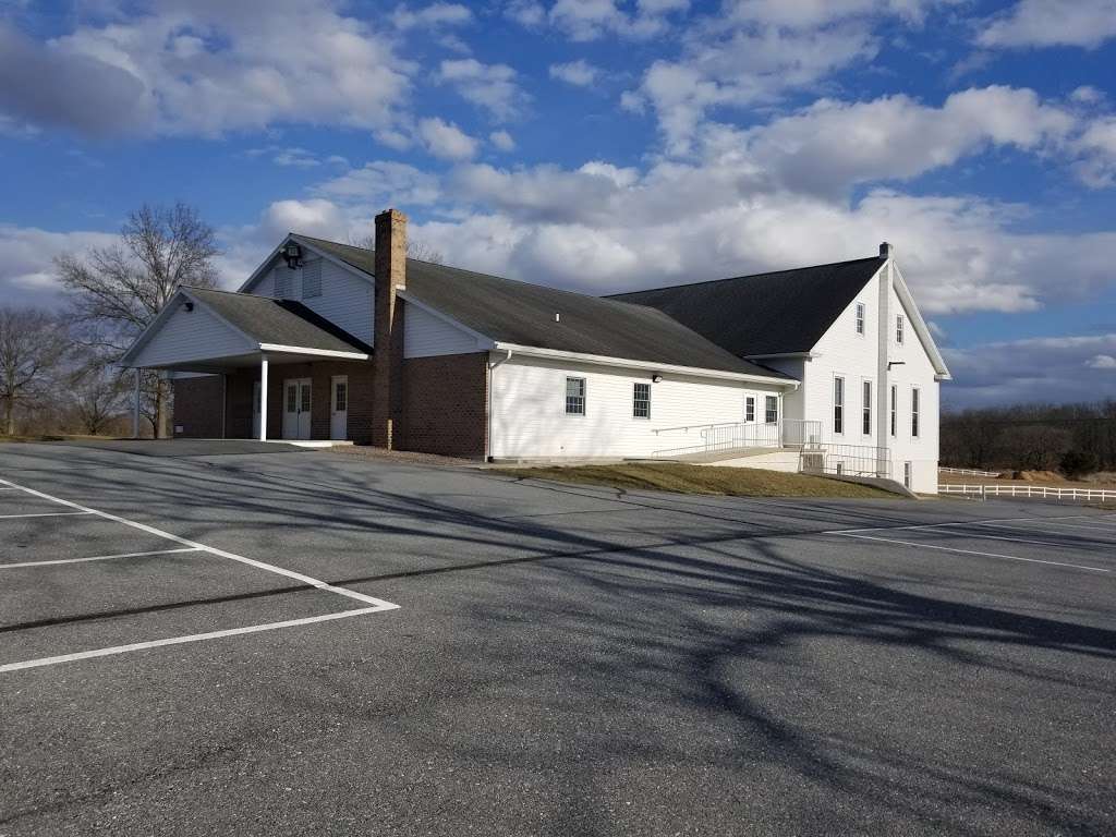 White Oak Mennonite Church, (Eastern Conference) | 2456 Newport Rd, Manheim, PA 17545, USA | Phone: (458) 699-5873