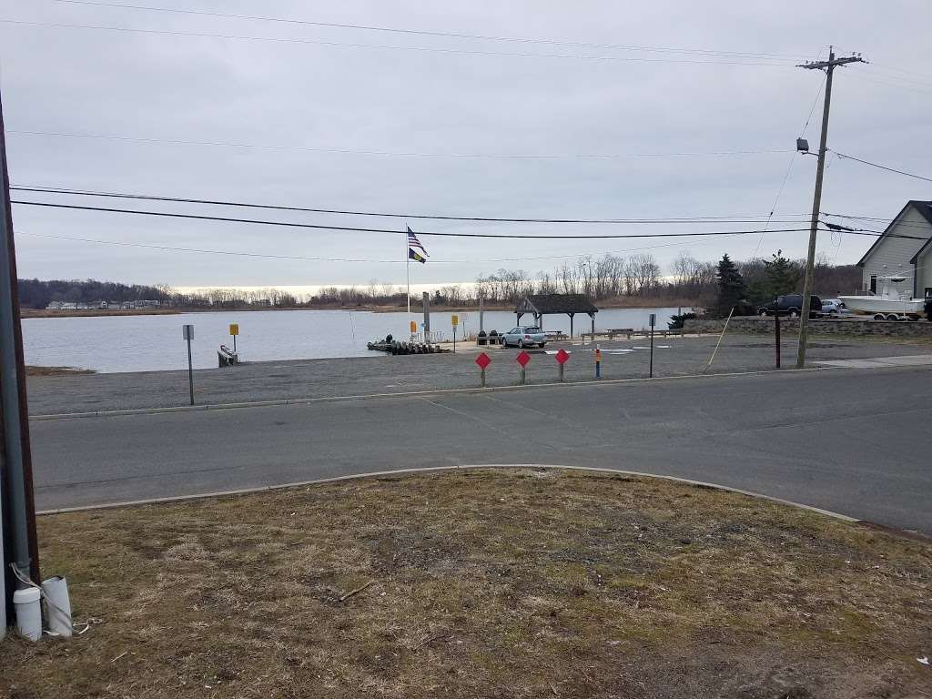 Rumson Municipal Boat Ramp | 9 Ave of Two Rivers, Rumson, NJ 07760, USA | Phone: (732) 842-3300