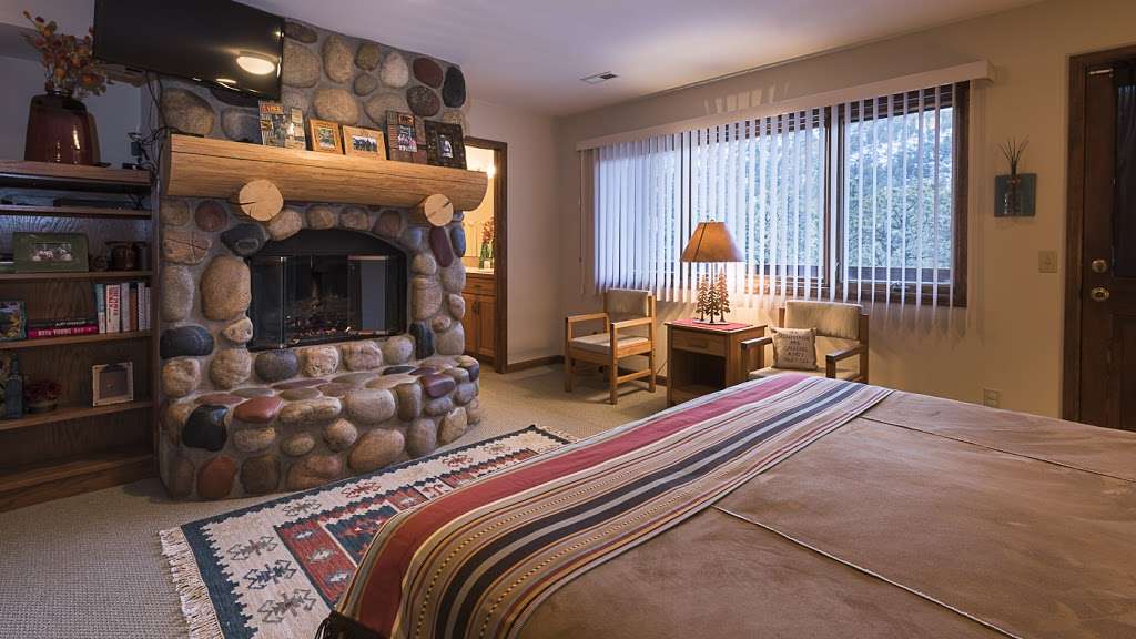 Aspen Brook Vacation Homes | 2340 Aspen Brook Dr, Estes Park, CO 80517, USA | Phone: (970) 586-3748