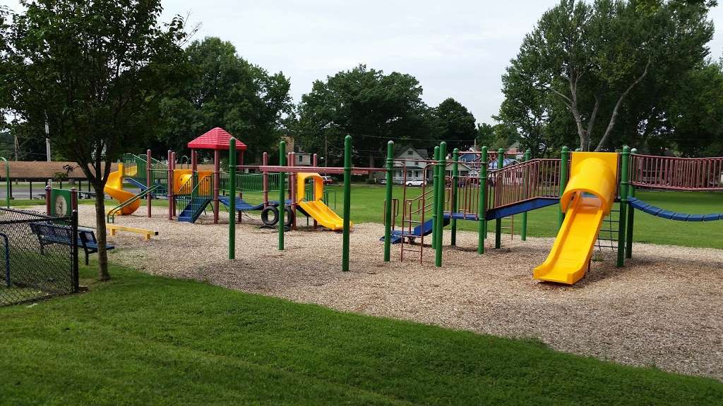 Wee Play Tots Park | 24-, 198 Robert Cahill Dr, Beacon, NY 12508, USA