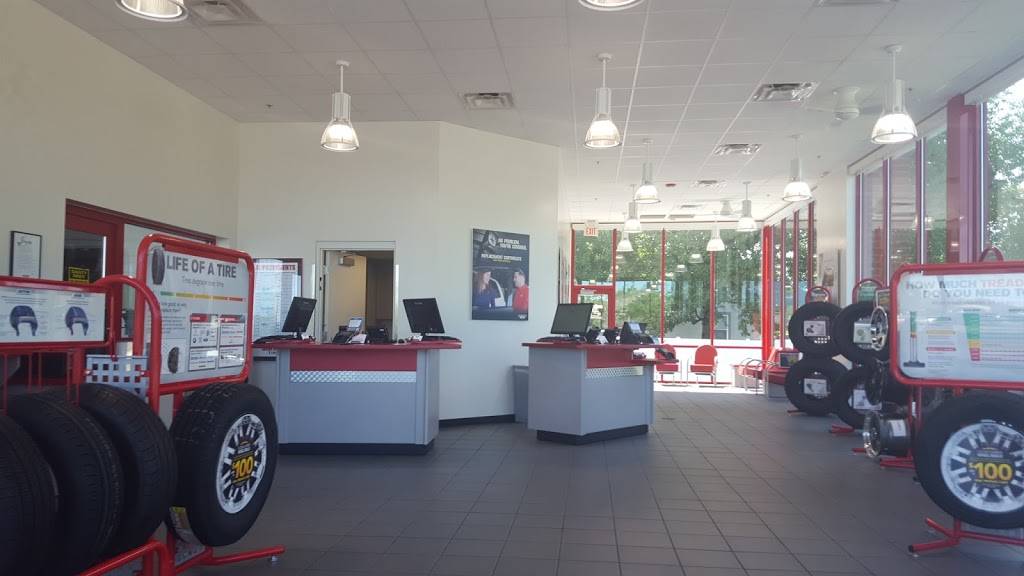 Discount Tire | 1511 East 23rd St S, Independence, MO 64055, USA | Phone: (816) 859-7301