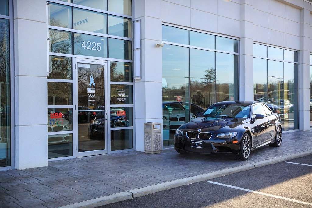 BMW of Freehold | 4225 U.S. 9, Freehold, NJ 07728, USA | Phone: (732) 751-4335