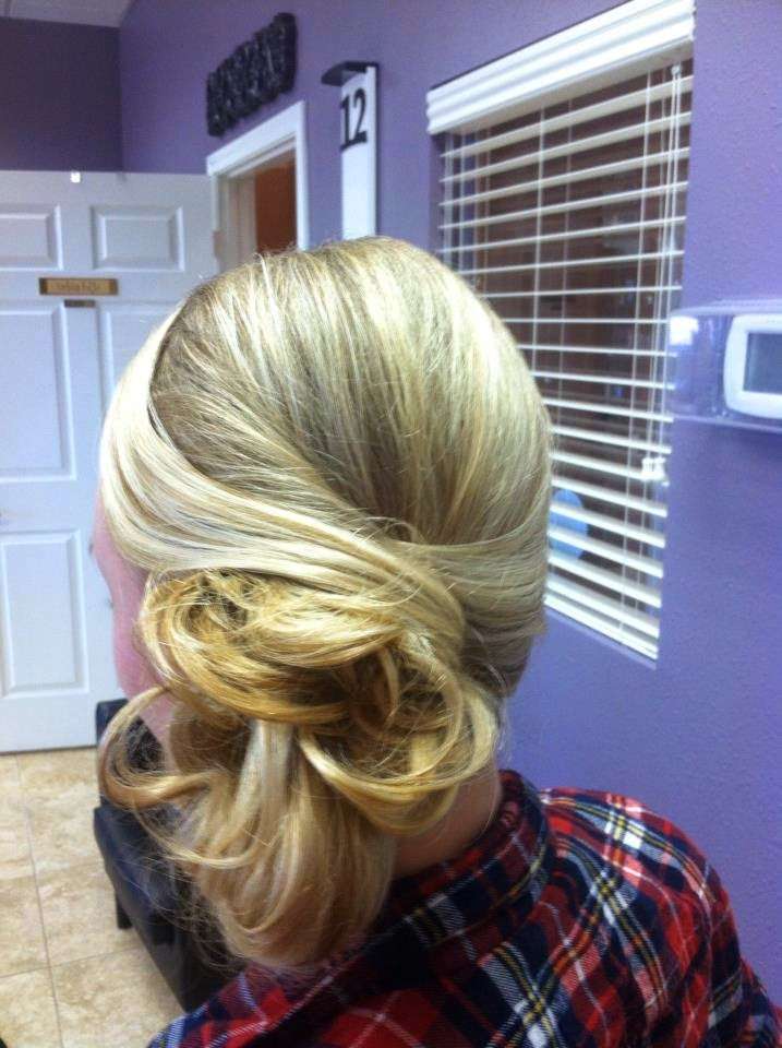 Hair by Kari | 14914 Spring Cypress Suite 124, Cypress, TX 77429, USA | Phone: (281) 923-7382