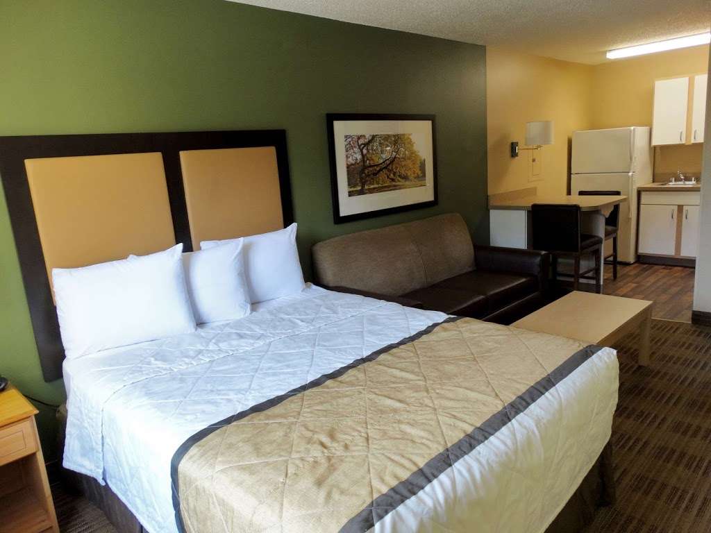 Extended Stay America - San Jose - Milpitas - McCarthy Ranch | 330 Cypress Dr, Milpitas, CA 95035, USA | Phone: (408) 433-9700