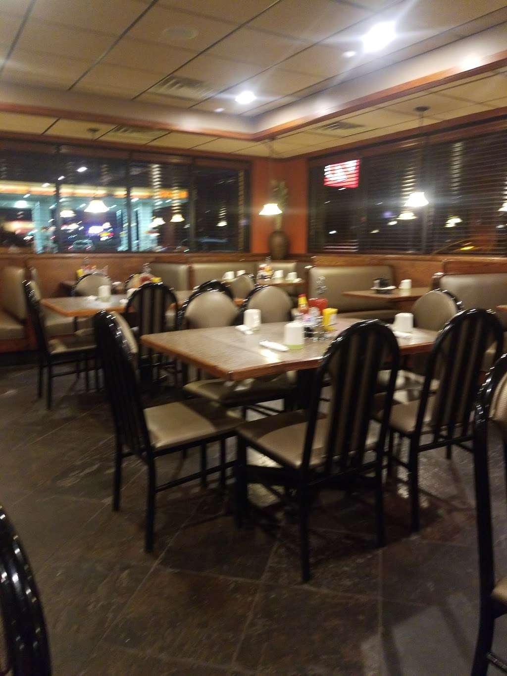 Bills Diner | 597 Kennedy Dr, Bradley, IL 60915, USA | Phone: (815) 935-2064