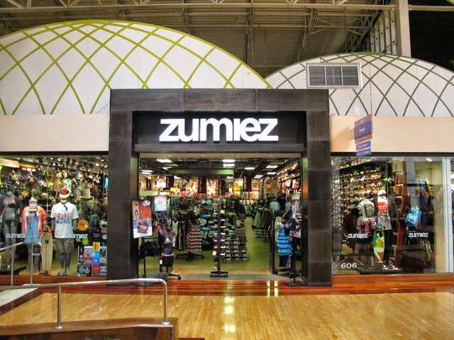 Zumiez | 3000 Grapevine Mills Pkwy #606, Grapevine, TX 76051, USA | Phone: (972) 874-7259