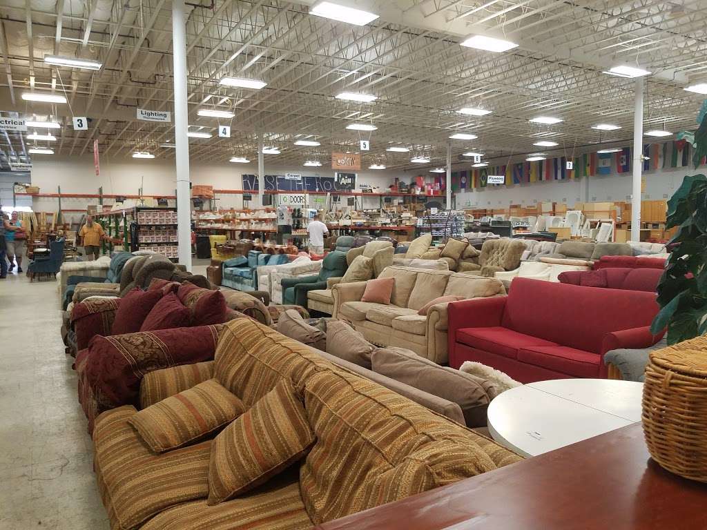 Habitat Littleton ReStore | 7890 W Quincy Ave, Littleton, CO 80123, USA | Phone: (303) 407-2310