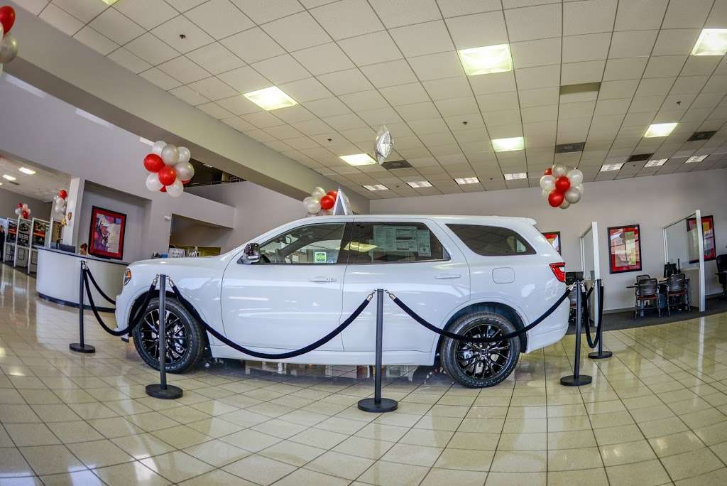 Lake Elsinore Chrysler Dodge Jeep Ram | 31400 Auto Center Dr, Lake Elsinore, CA 92530, USA | Phone: (951) 225-4749