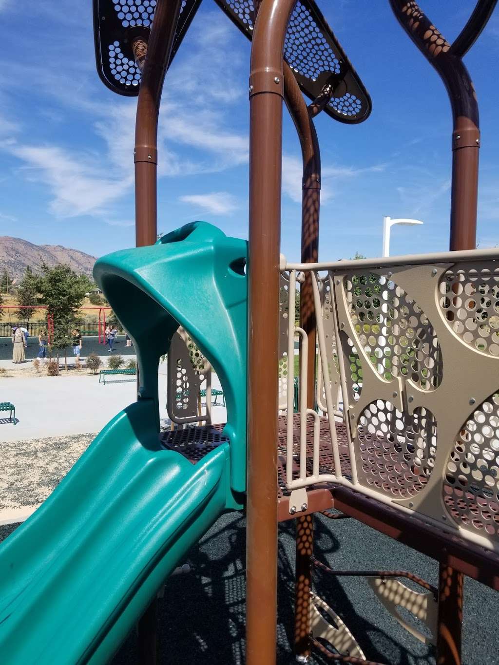 Meadowbrook Park | 21750 Westwood Blvd, Golden Hills, CA 93561, USA | Phone: (661) 822-3228