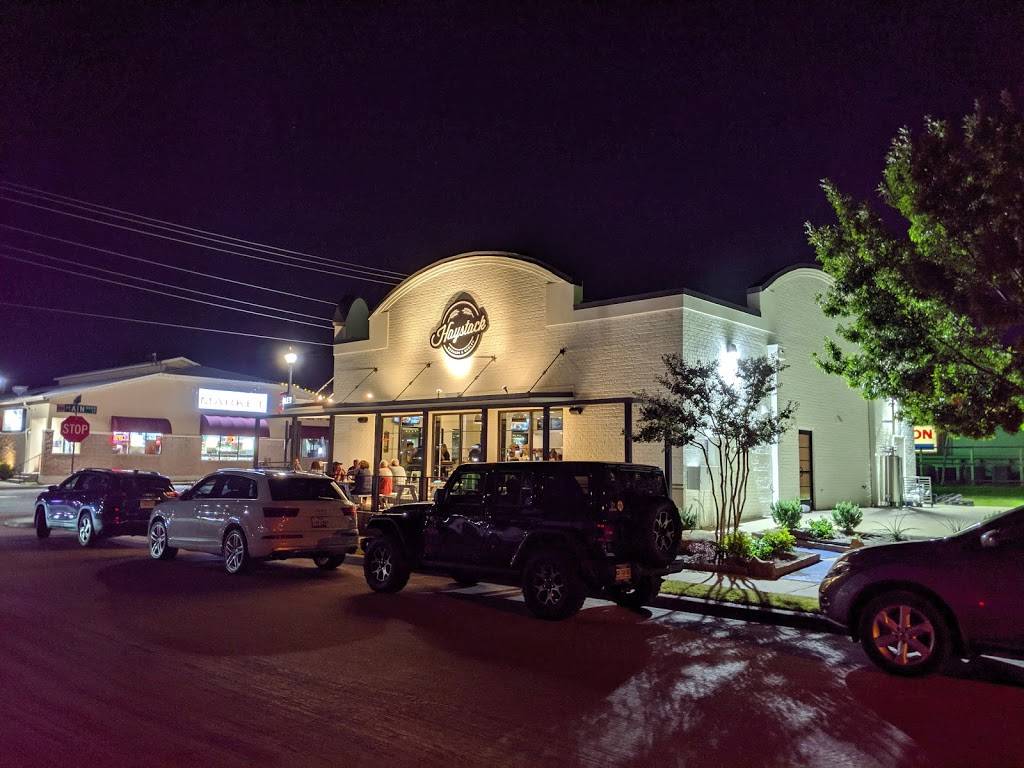 Haystack burgers and barley | 6705 Main St, Frisco, TX 75034, USA | Phone: (972) 704-3861