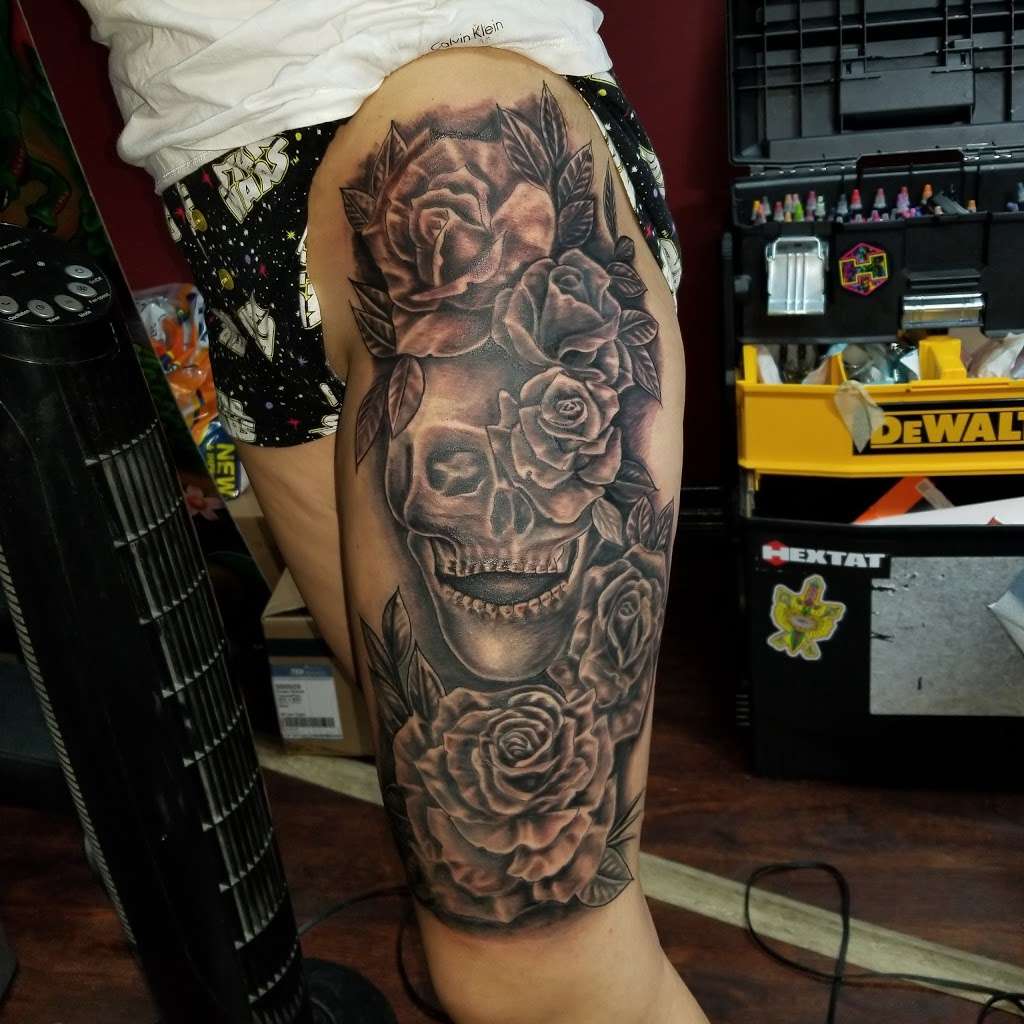 Sintown Tattoo Studio | 648 S Texas 6, Houston, TX 77079, USA | Phone: (281) 617-1475