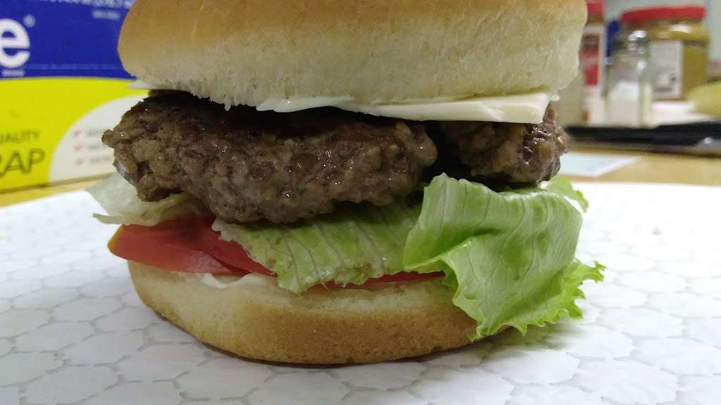 Tracys corner grocery/Donnies homestyle kitchen | 1806 Gerrardstown Rd, Gerrardstown, WV 25420, USA | Phone: (304) 229-0222