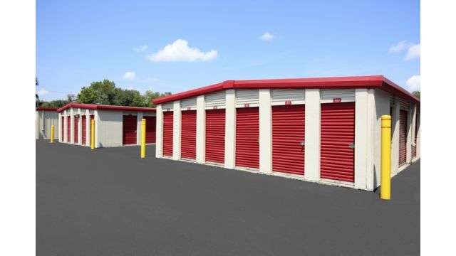 SecurCare Self Storage | 920 W County Line Rd, Indianapolis, IN 46217, USA | Phone: (317) 342-8162