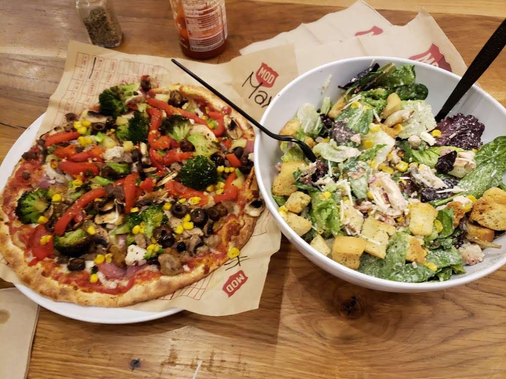 MOD Pizza | 28920 Hwy 290, Suite H13, Cypress, TX 77433, USA | Phone: (832) 334-5399