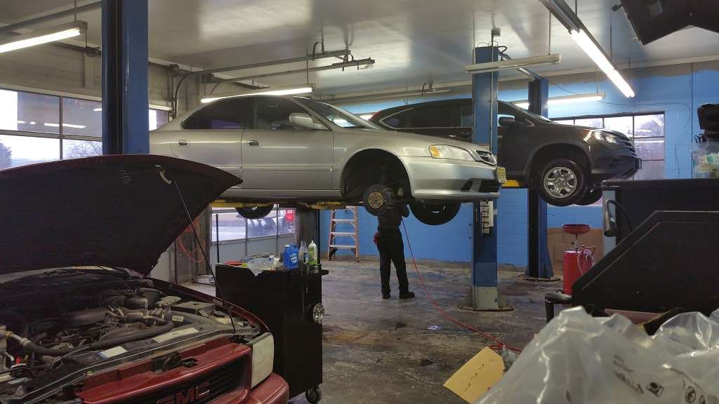 Franks Garage Service | 24 John Ringo Rd, Ringoes, NJ 08551, USA | Phone: (908) 323-0007