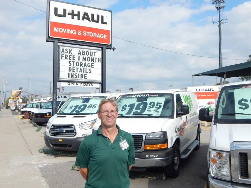 U-Haul Moving & Storage at Dixie Hwy | 4425 Dixie Hwy, Elsmere, KY 41018 | Phone: (859) 342-8170