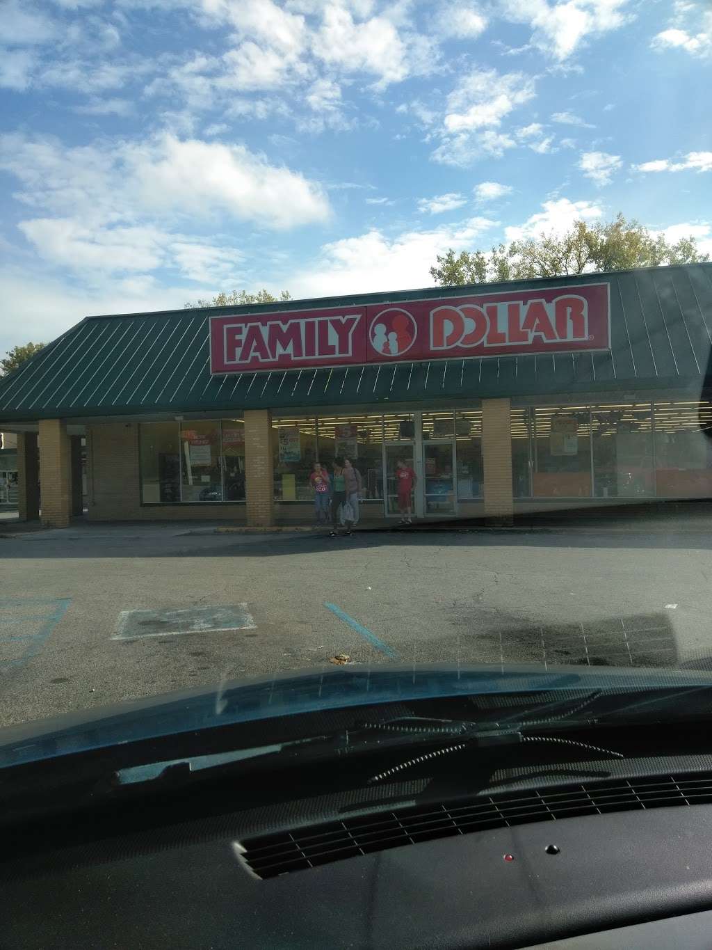 Family Dollar | 2515 Albany St, Beech Grove, IN 46107, USA | Phone: (317) 783-9390