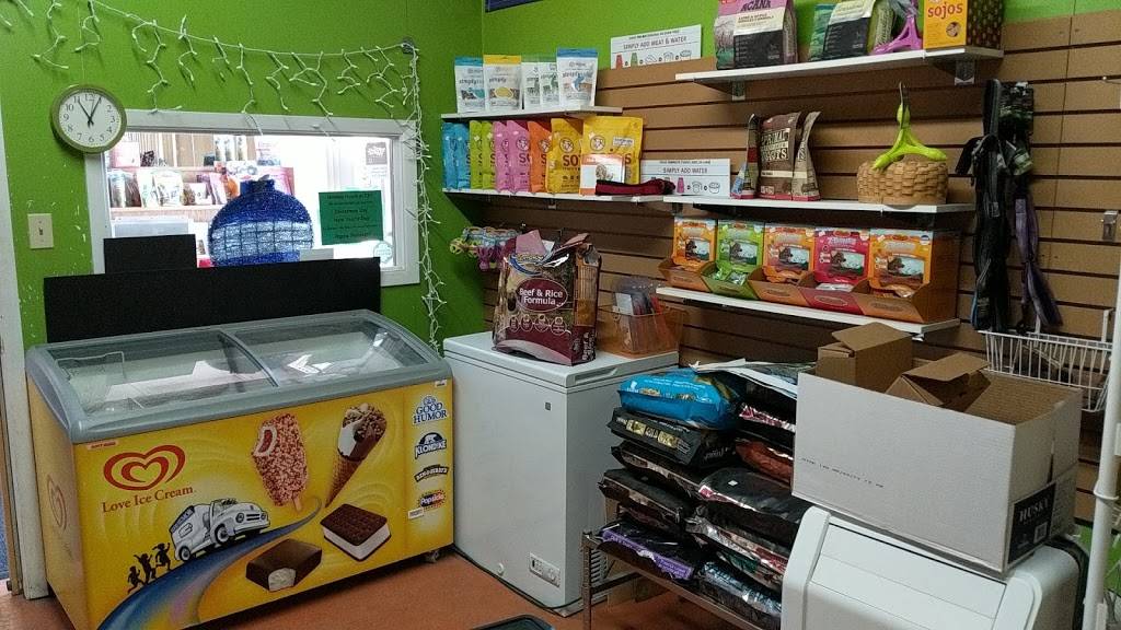 Core Pet Zone | 1561 Old Hwy 8 NW, New Brighton, MN 55112, USA | Phone: (651) 636-1422