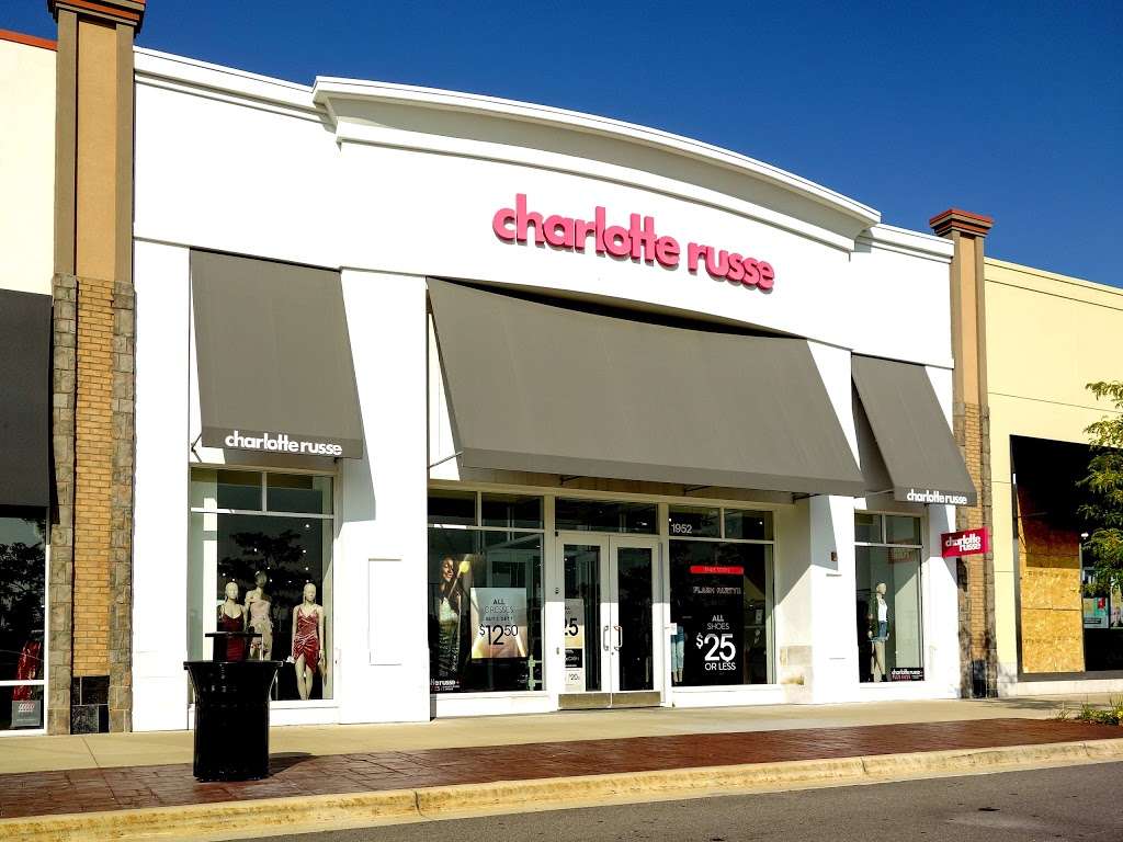Charlotte Russe | 1952 S Randall Rd, Algonquin, IL 60102, USA | Phone: (847) 458-5253