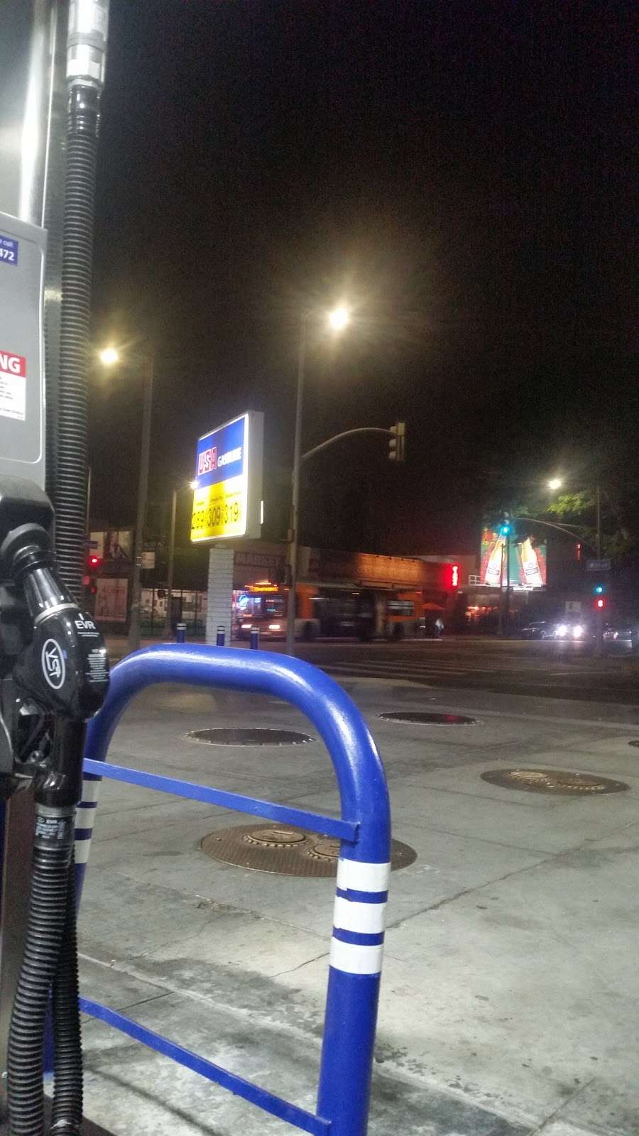 USA Gasoline | 5175 Melrose Ave, Los Angeles, CA 90038