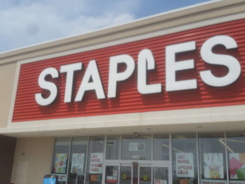 Staples | 963 Norland Ave, Chambersburg, PA 17201, USA | Phone: (717) 263-2550