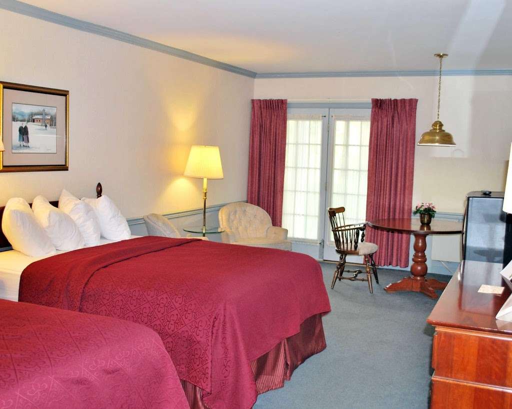 Rodeway Inn & Suites Myerstown - Lebanon | 411 N College St, Myerstown, PA 17067 | Phone: (717) 866-6536