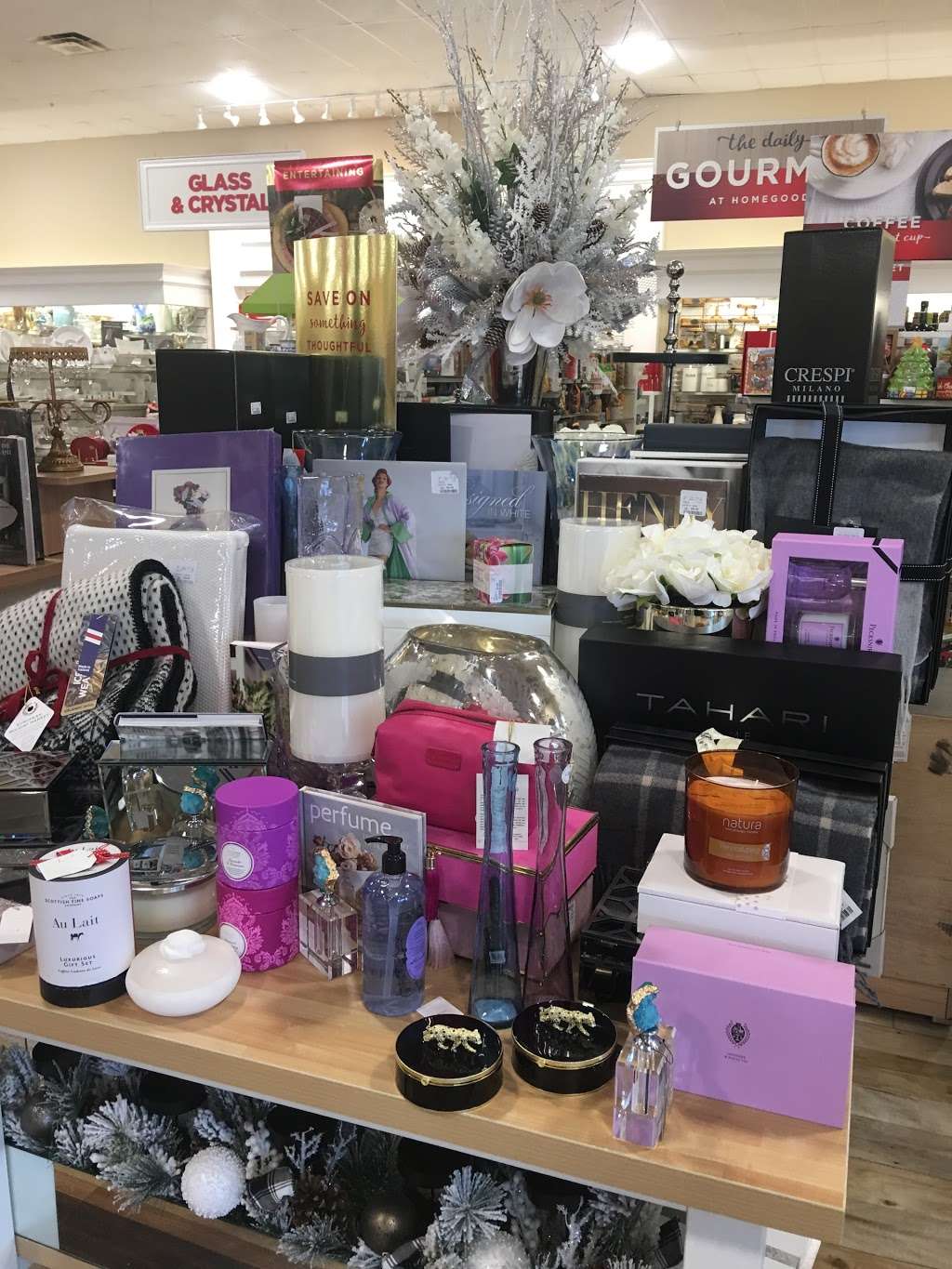 HomeGoods | 706 Commons Dr, Geneva, IL 60134, USA | Phone: (630) 262-0075