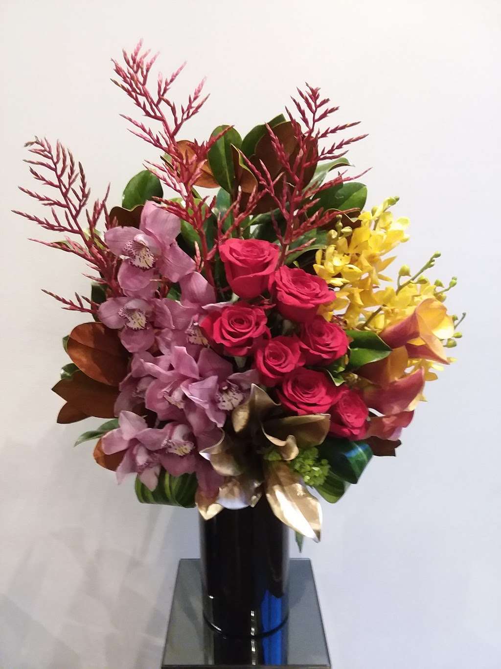 Franz James Floral Boutique | 2114 Frederick Douglass Blvd, New York, NY 10026, USA | Phone: (212) 531-1400