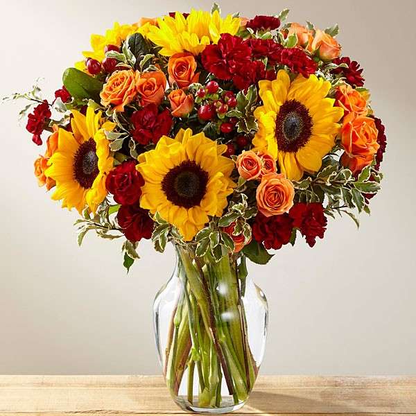 Jills Flower Shop | 226 Union St, Millis, MA 02054 | Phone: (781) 856-5871